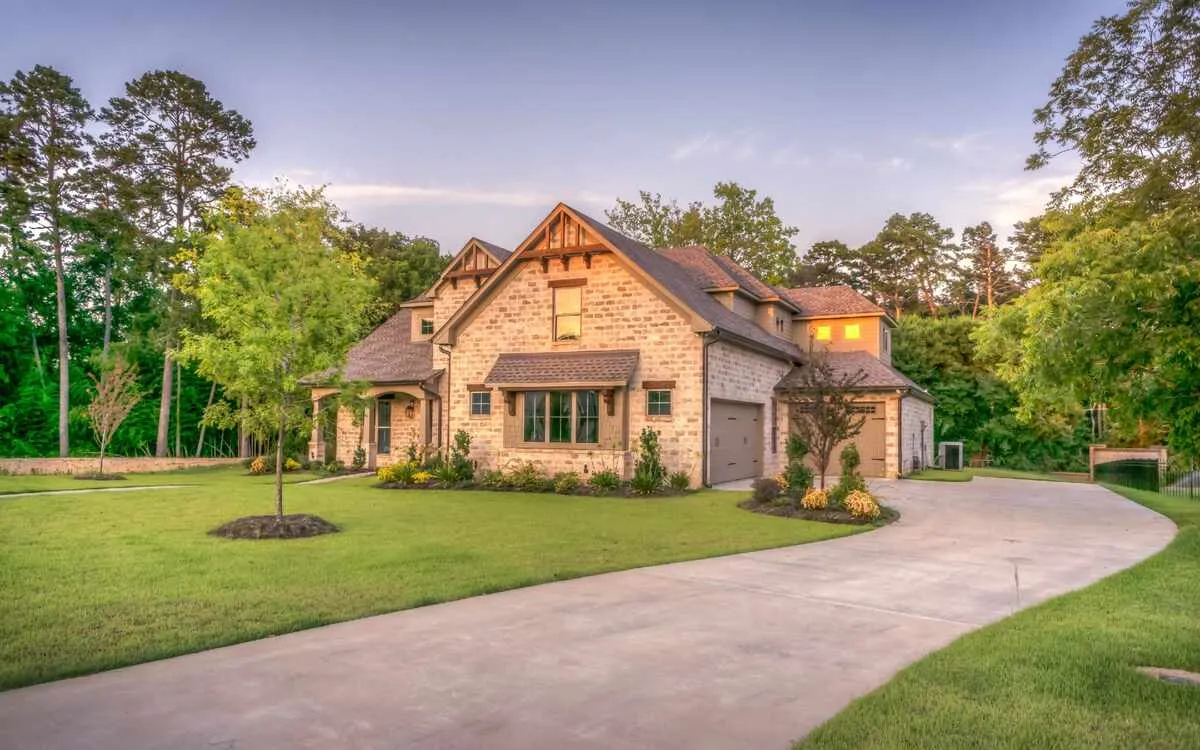 Burst Pipe Cleanup in Willowick, OH
